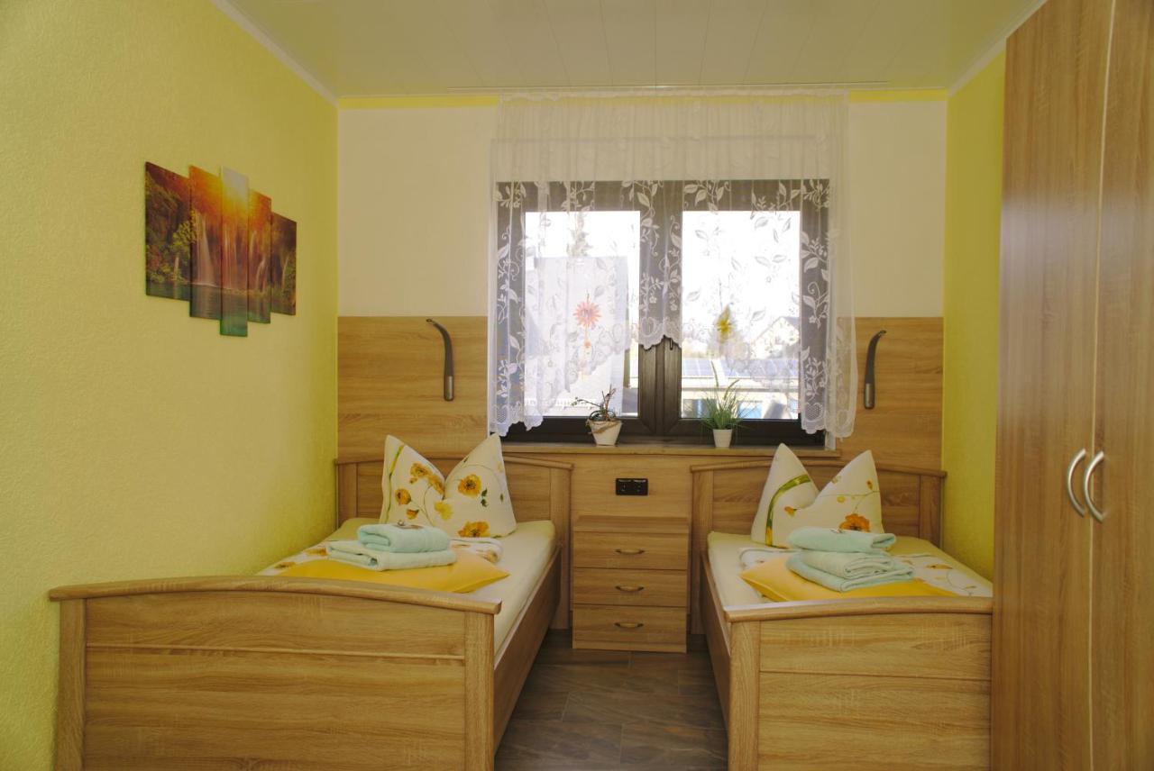 Lugau Pension Andrea חדר תמונה
