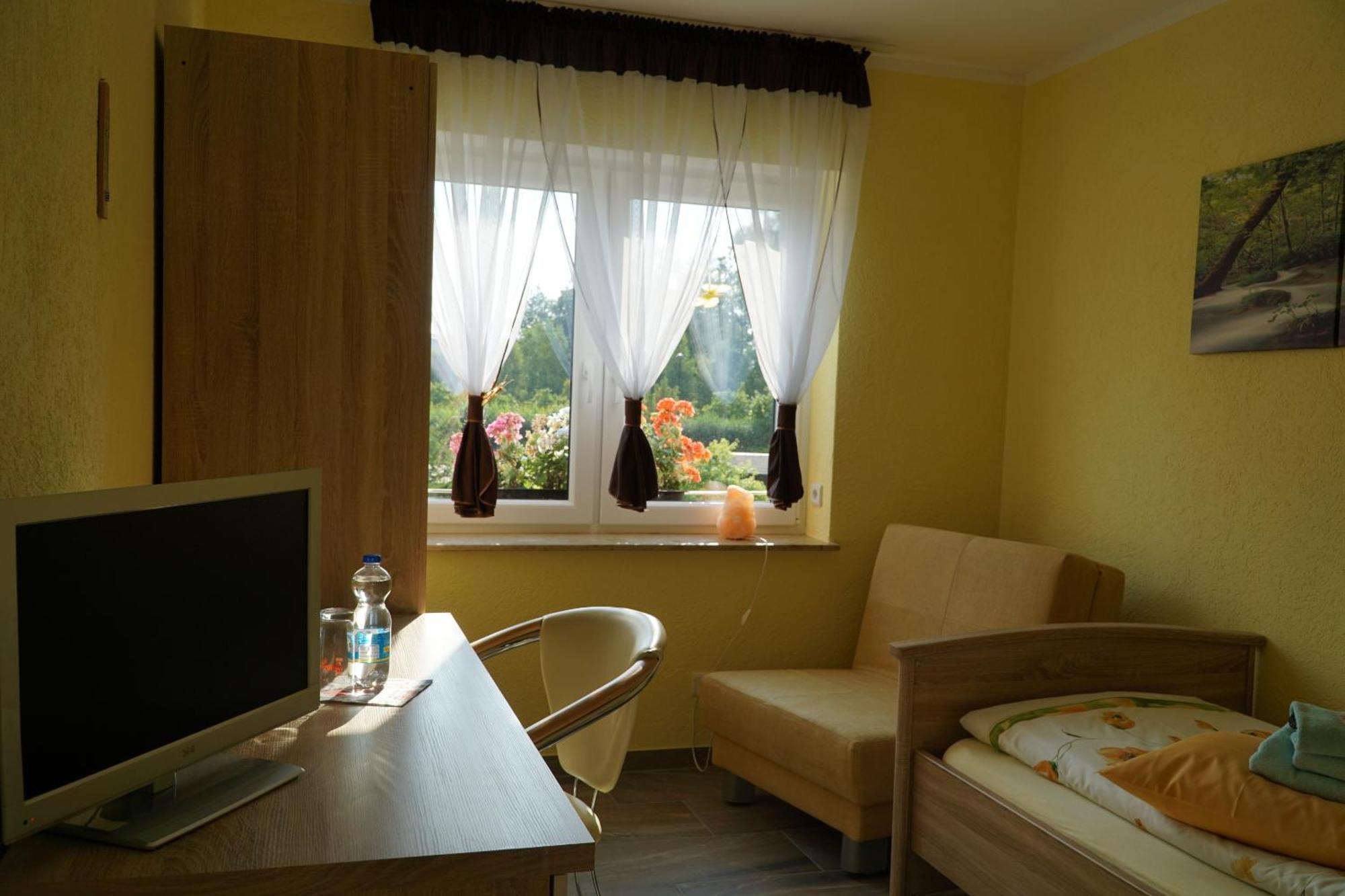 Lugau Pension Andrea חדר תמונה