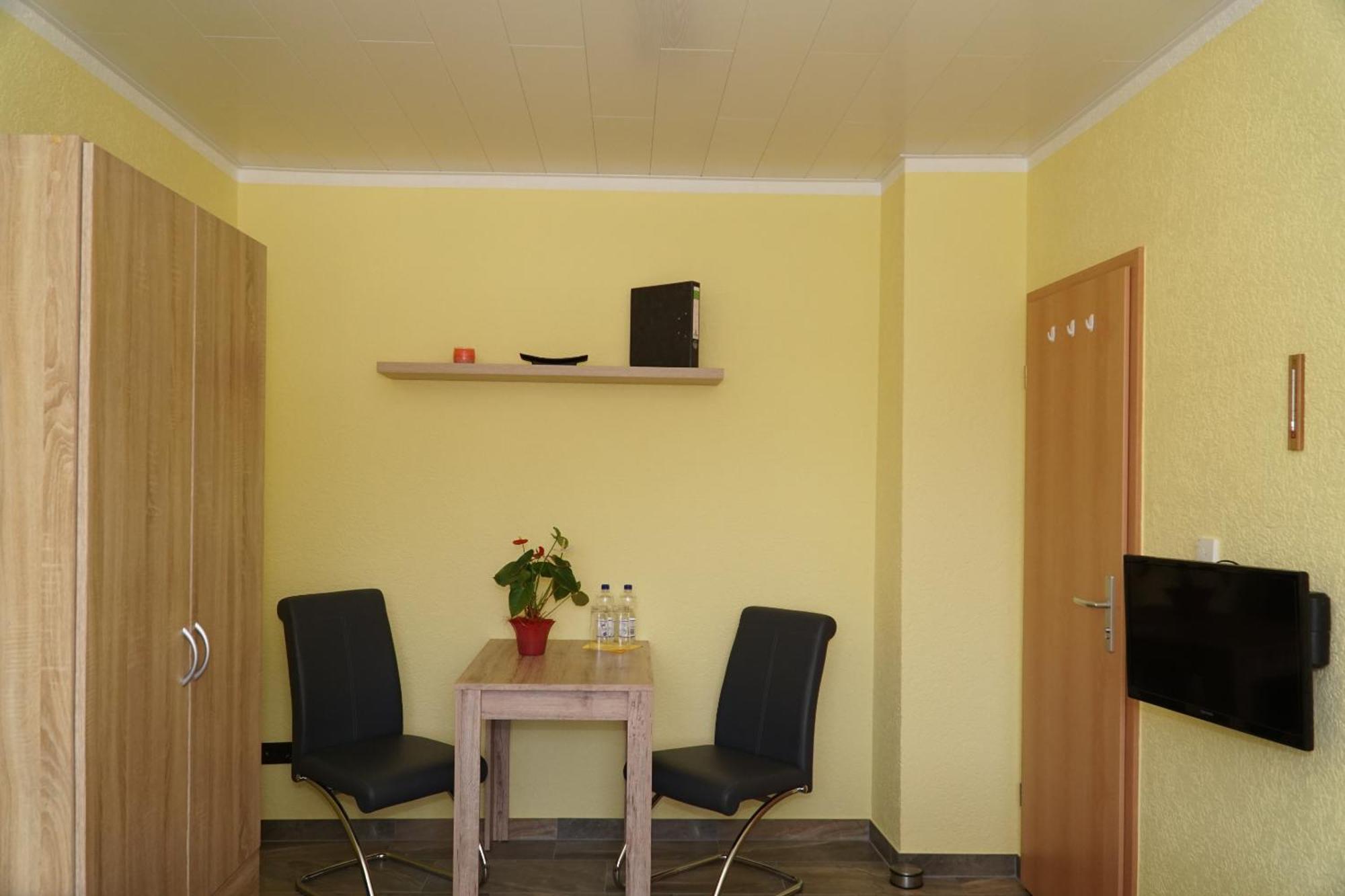 Lugau Pension Andrea חדר תמונה